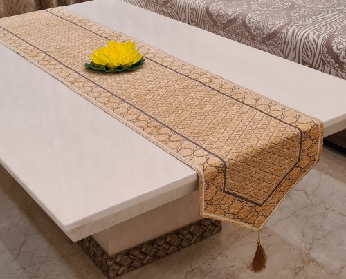 Groki_Table-Runner_30_2.jpg