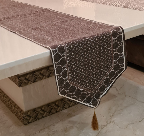 Groki_Table-Runner_31_4.jpg