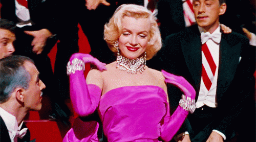 Marilyn-Monroe-Pink-Dress5a50eaef287ee901.gif