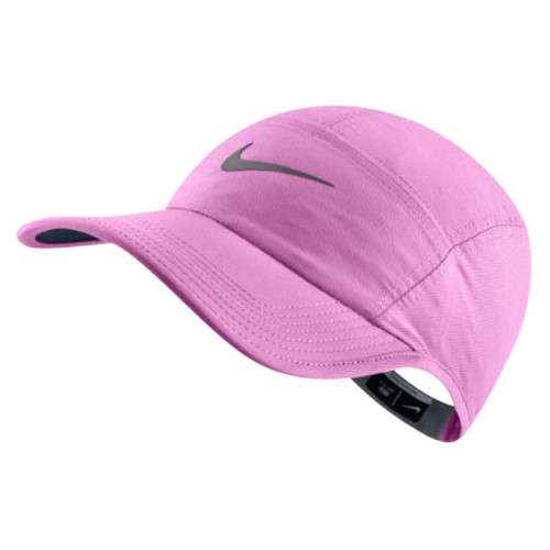 Nike-hats.jpg