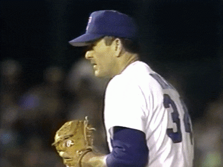 Nolan-Ryan-7th-no-hitter-5-1-1991.gif