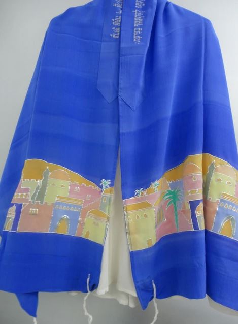 Womens-Tallit.jpg