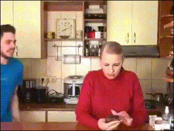 bMfOn.gif