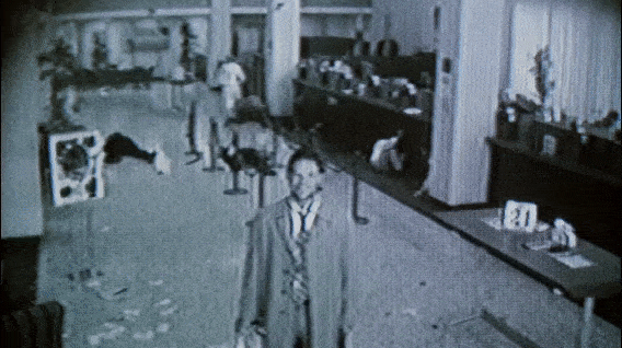 https://s6.gifyu.com/images/bp7rD.gif