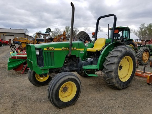 john-deere-5105.jpg