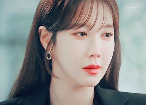 '언니 왜 이렇게 쓸데없이 강한 척 해?
지금 하나도 안 괜찮잖아
로건 때문에 속 문드러지잖아
눈앞에서 사랑하는 사람을 잃었는데...'
#심수련 #펜트하우스 시즌3 e02
