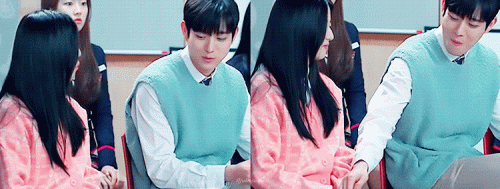 https://youtu.be/qForonI-4v4
[메이킹] (어..? 귀엽다) 현실에서는 모두가 순한맛인 참교육의 현장!
#펜트하우스 시즌3 #배로나 #주석훈