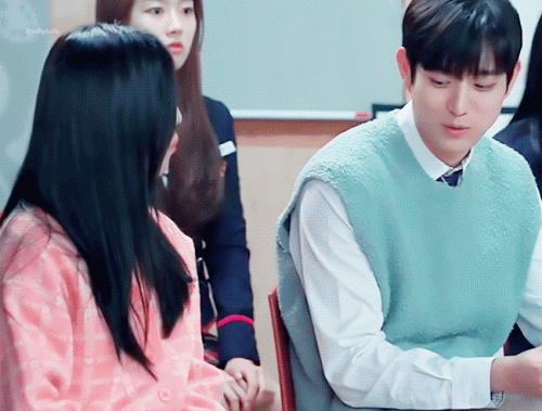 https://youtu.be/qForonI-4v4
[메이킹] (어..? 귀엽다) 현실에서는 모두가 순한맛인 참교육의 현장!
#펜트하우스 시즌3 #배로나 #주석훈